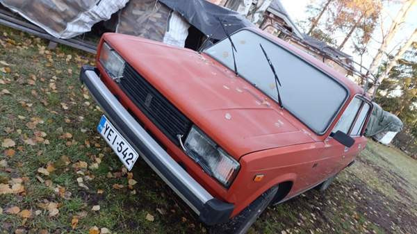 Lada 2105 Rovaniemi - valokuva 1