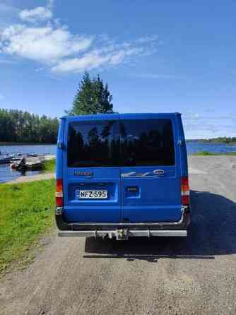 Ford Transit Siikainen