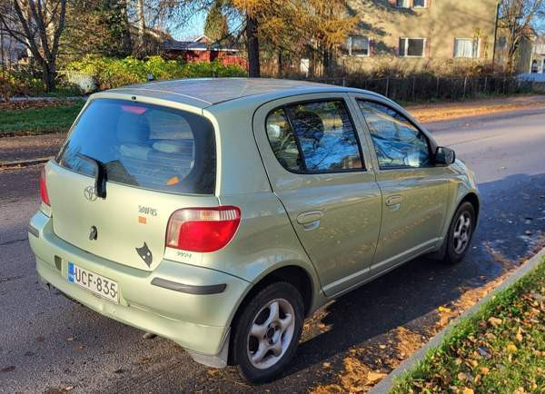 Toyota Yaris Vaasa - valokuva 2