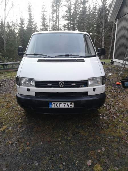 Volkswagen Transporter Ylivieska - valokuva 2