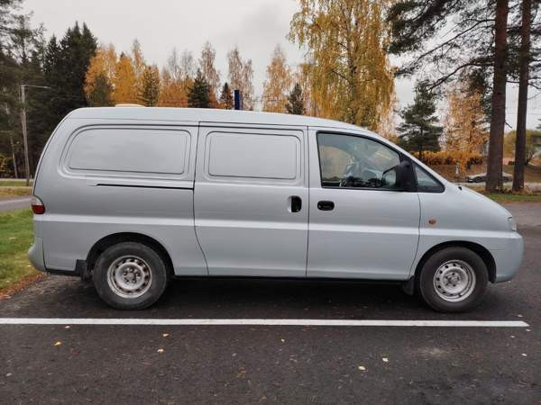 Hyundai H1 Van Kuopio - photo 1