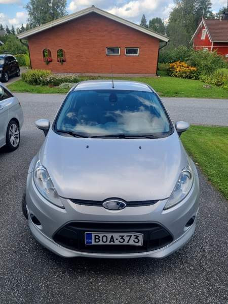 Ford Fiesta Van Siilinjaervi - photo 3