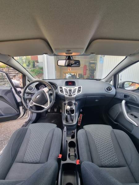 Ford Fiesta Van Siilinjaervi - photo 5