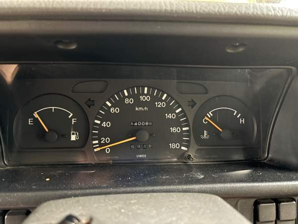 Mazda B2500 Orivesi - photo 8