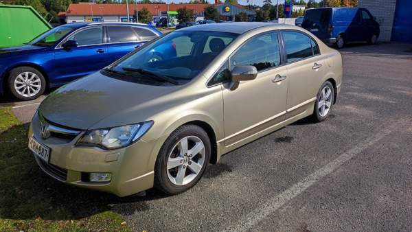 Honda Civic Jaervenpaeae – foto 2