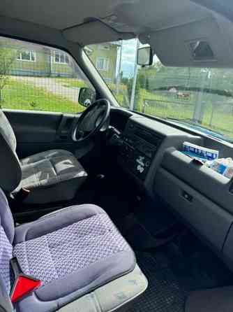 Volkswagen Caravelle Нурмиярви