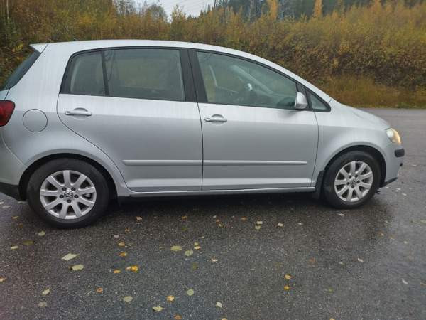 Volkswagen Golf Plus Jyväskylä - valokuva 3