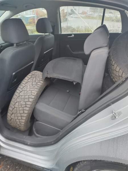 Volkswagen Golf Plus Jyväskylä - valokuva 8