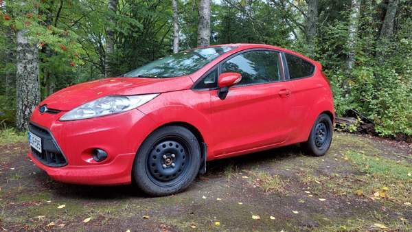 Ford Fiesta Van Keitele - photo 2