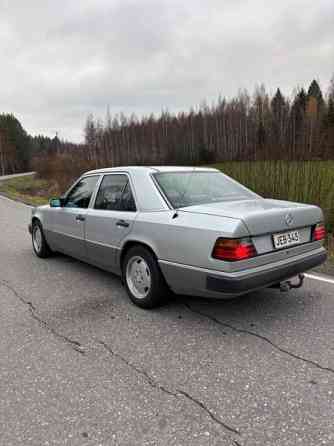 Mercedes-Benz 250 Pyhäselkä