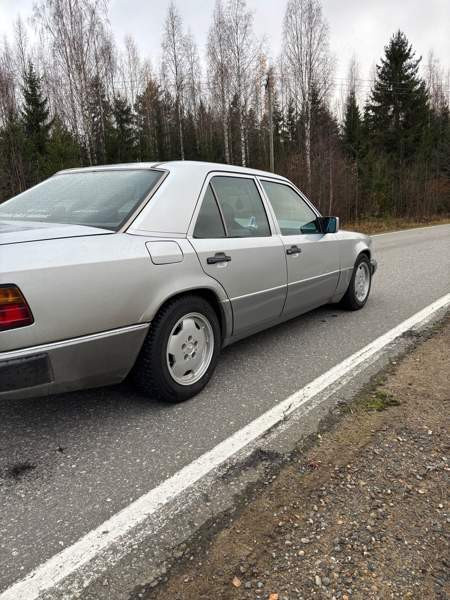 Mercedes-Benz 250 Pyhäselkä – foto 5