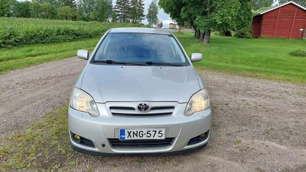 Toyota Corolla Multia - photo 3