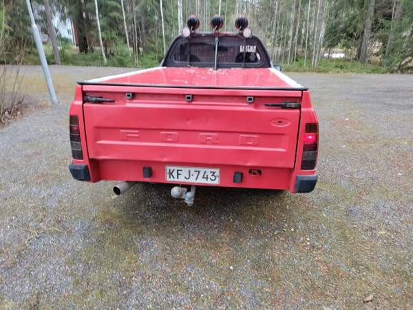 Ford P100 Tuusula - valokuva 6