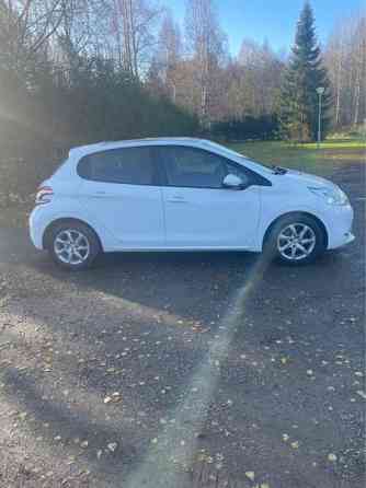 Peugeot 208 Siikalatva