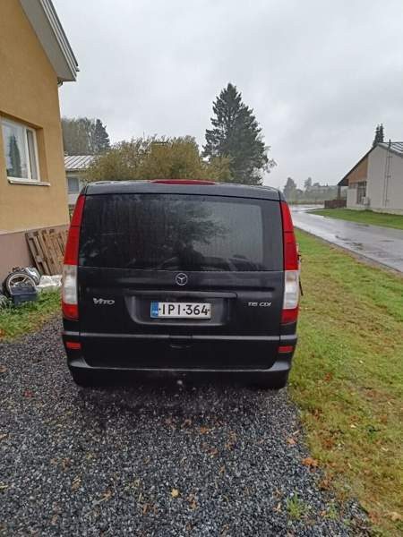 Mercedes-Benz 115 Hafnarfjoerdur – foto 2