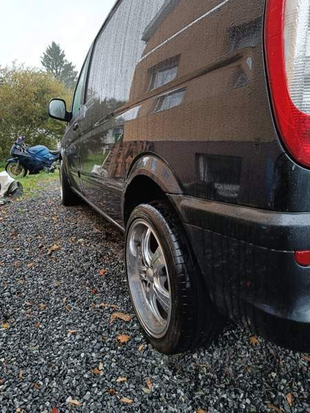 Mercedes-Benz 115 Hafnarfjoerdur – foto 8