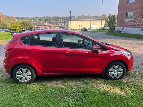 Ford Fiesta Саров - изображение 7