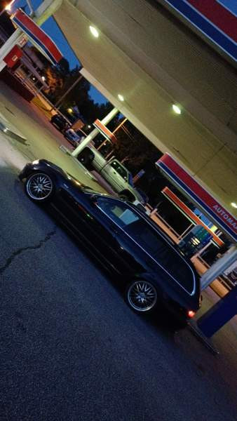 BMW 320 Himanka - valokuva 2