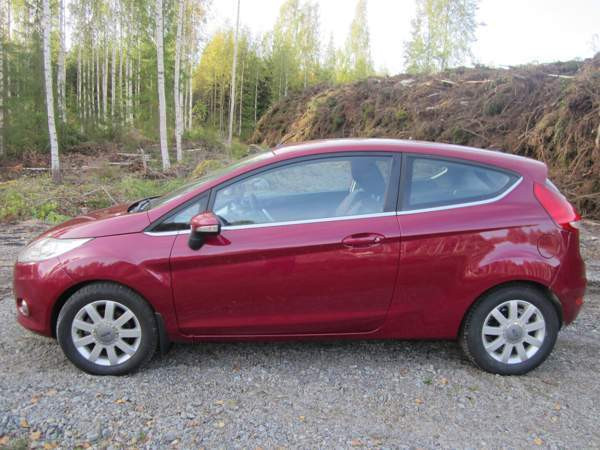 Ford Fiesta Van Enonkoski - изображение 2