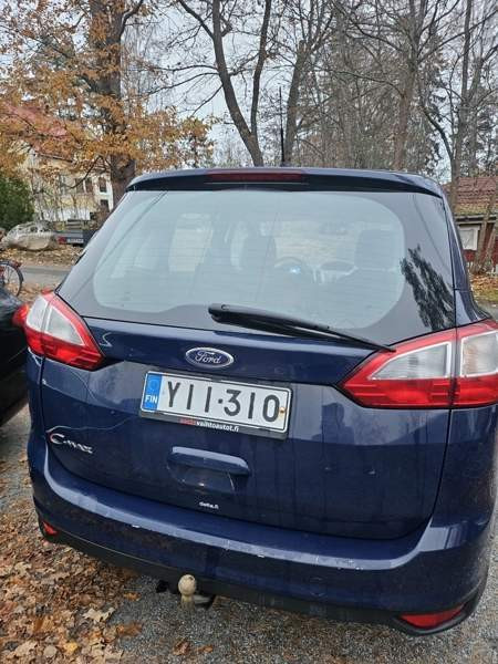 Ford C-MAX Grand Lempaeaelae – foto 8