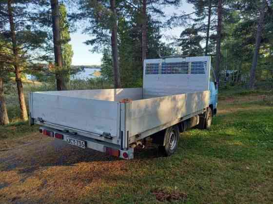 Toyota Dyna Джанкой