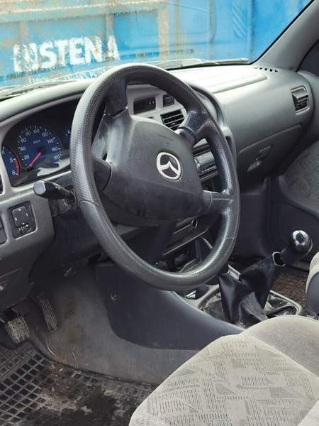 Mazda B2500 Pöytyä – foto 7