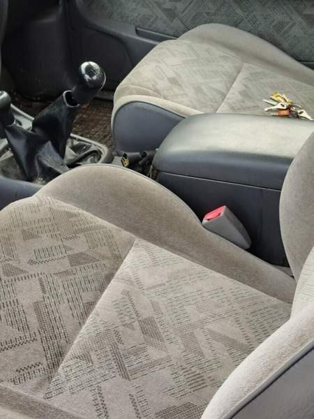 Mazda B2500 Pöytyä – foto 8