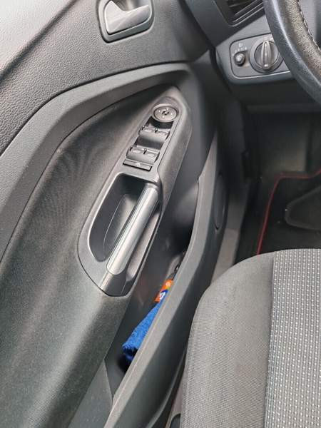 Ford C-MAX Grand Керава - изображение 8