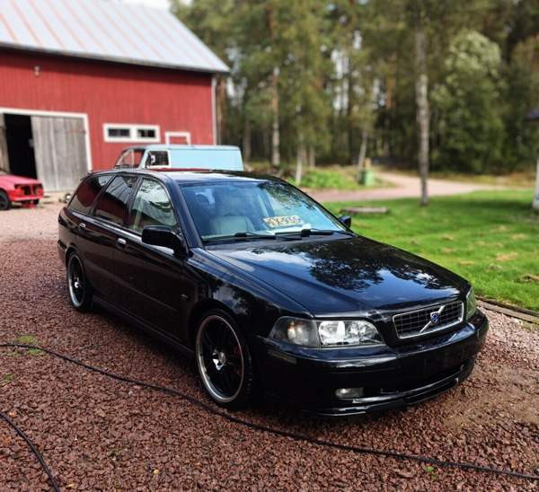 Volvo V40 Mynämäki - изображение 1