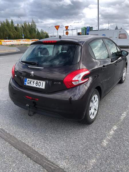 Peugeot 208 Кангасала - изображение 2