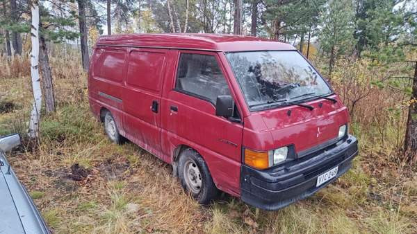 Mitsubishi L300 Lons-le-Saunier - photo 2