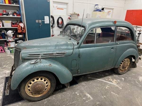 Renault Juvaquatre Mäntsälä - valokuva 4