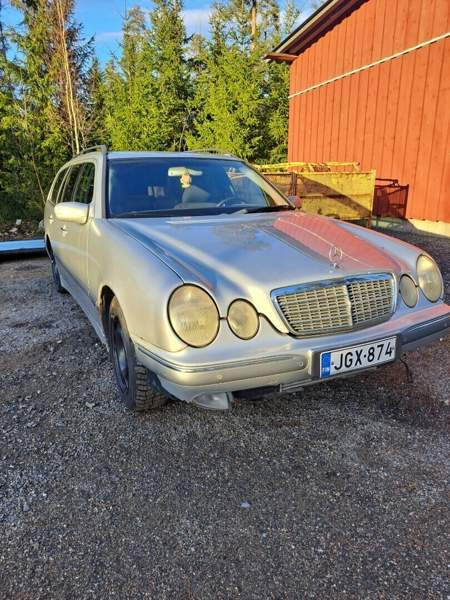 Mercedes-Benz 270 Kokemäki - изображение 3