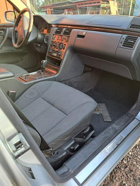 Mercedes-Benz 270 Kokemäki - изображение 8