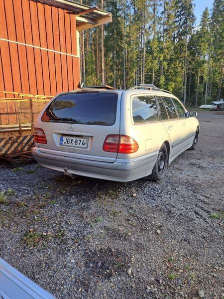 Mercedes-Benz 270 Kokemäki - изображение 4