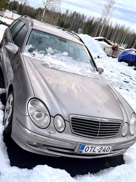 Mercedes-Benz 270 Nurmijaervi - photo 2