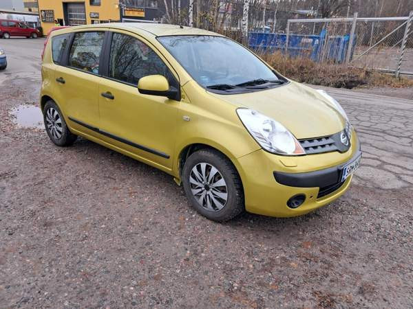 Nissan Note Vantaa - valokuva 4