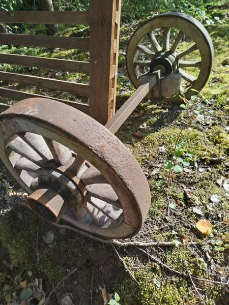 Hevosvetoisen kärryn tms pyörät Mynämäki – foto 1