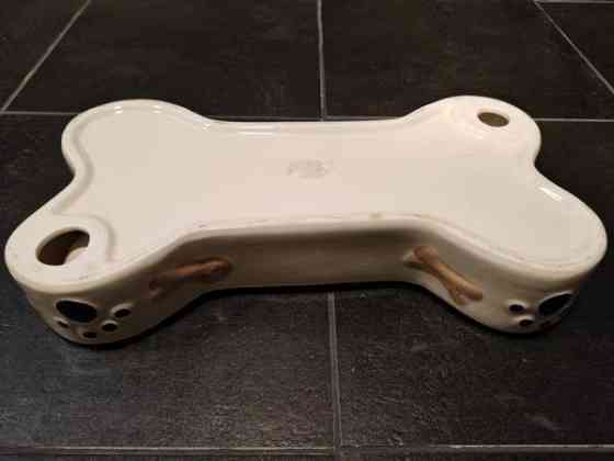 Koiran ruokakuppi Tuusula