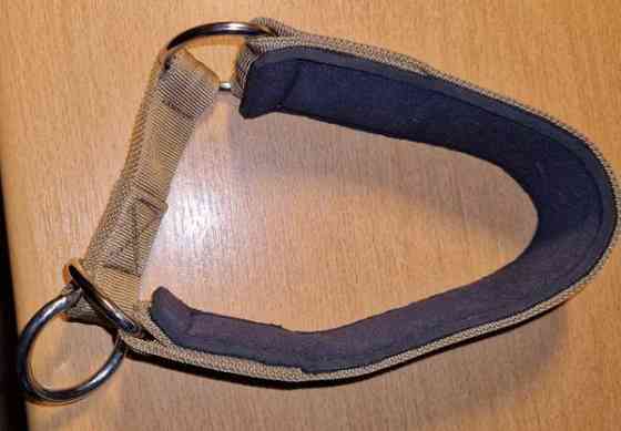 Jalen puolikuristava panta Hamina