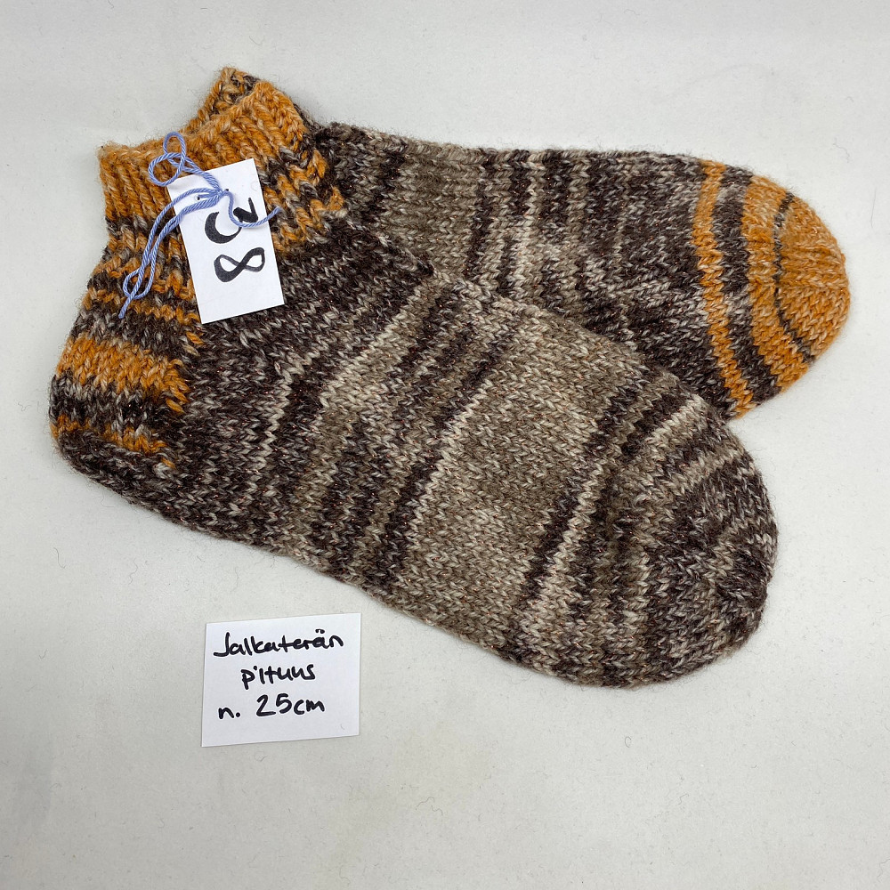 Itse tehdyt nilkkavillasukat koko 38 Rusko - изображение 1