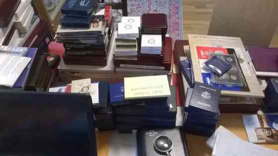 Ostan kulta ja hopea rahoja, seteleitä, kultakoruja, rahakokoelmia Helsinki