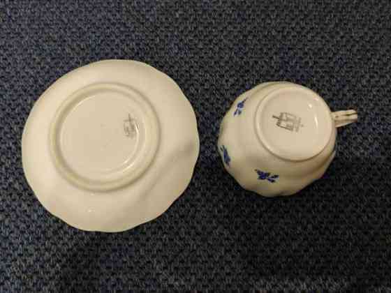 Arabia Sininen ruusu -kupit ja tassit 14 kpl Nousiainen