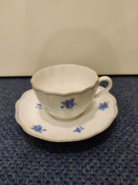 Arabia Sininen ruusu -kupit ja tassit 14 kpl Nousiainen – foto 1