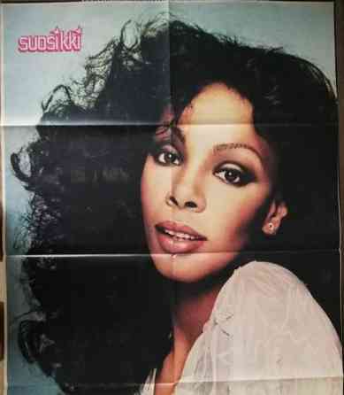 80l Suosikki-lehden julisteita Kerava