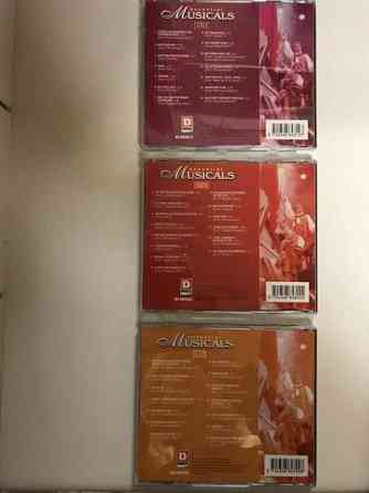 Musiikki CD kokoelma  Essential Musicals (1997) Kuopio