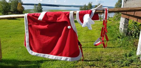 Jouluasusteet hevoselle ja ratsastajalle Kittilä – foto 1