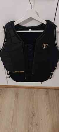 Tipperary ratsastusliivi koko L/40 Espoo