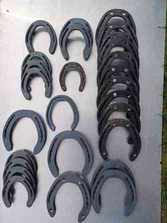 Hevosenkenkiä Sauvo