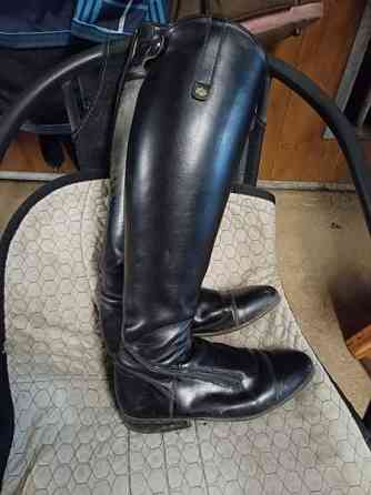 Königs nahkasaappaat Turku